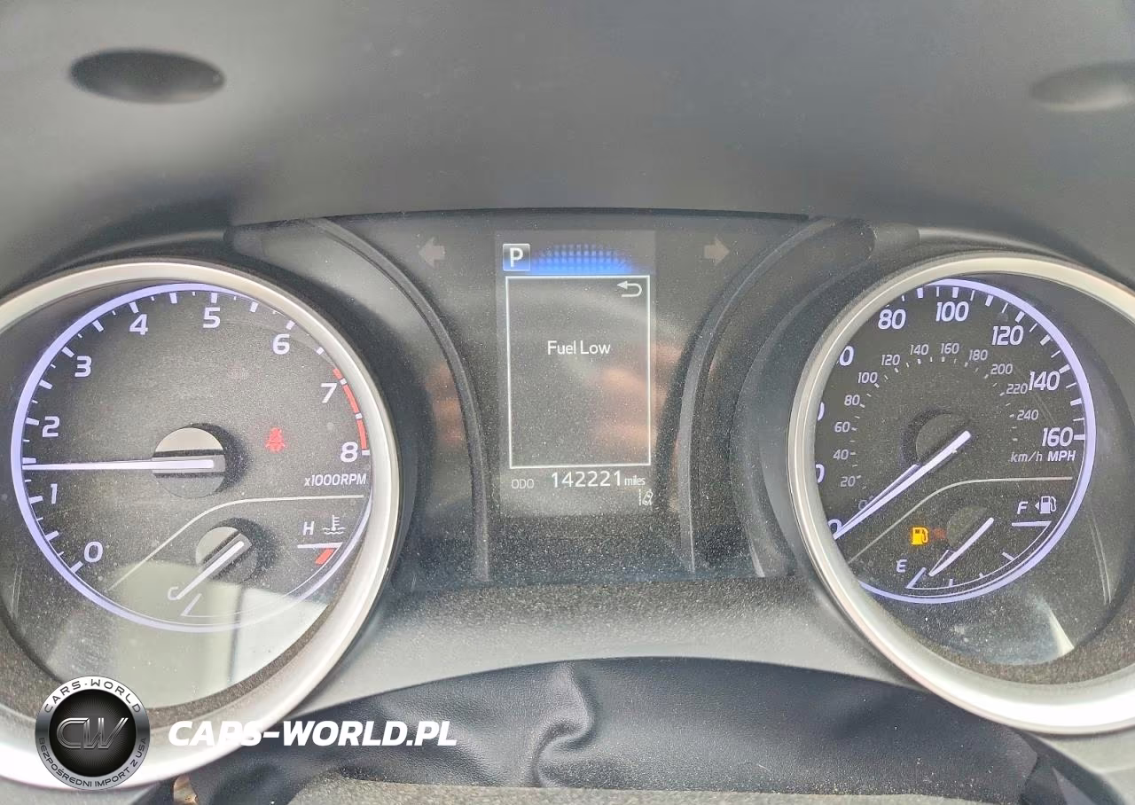 2021 Toyota Camry Le VIN:4T1C11AK6MU413762 - 9