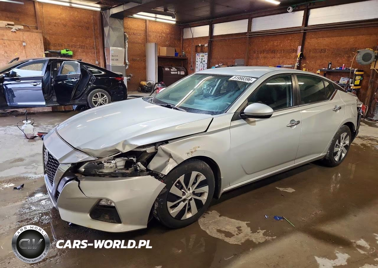 2020 Nissan Altima S – zdjęcie 1 z 13