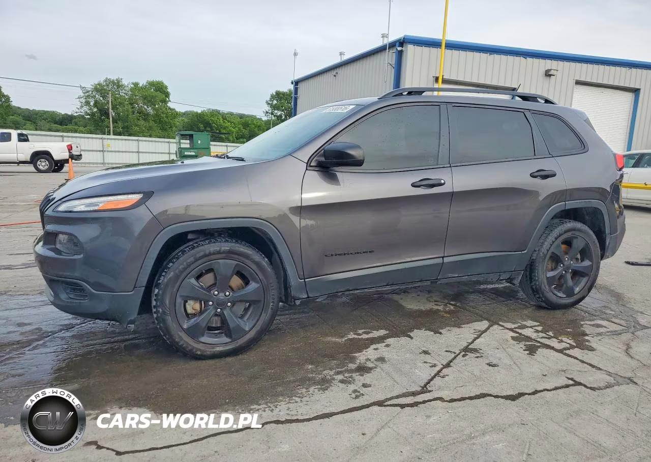 2017 Jeep Cherokee Sport