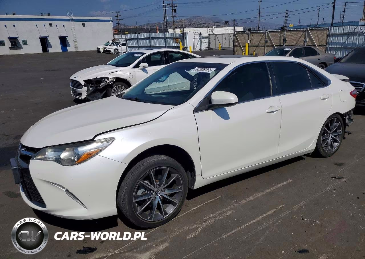 2017 Toyota Camry Xse