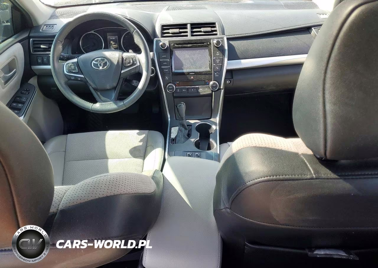 2017 Toyota Camry Xse VIN:4T1BF1FK1HU656133 - 8