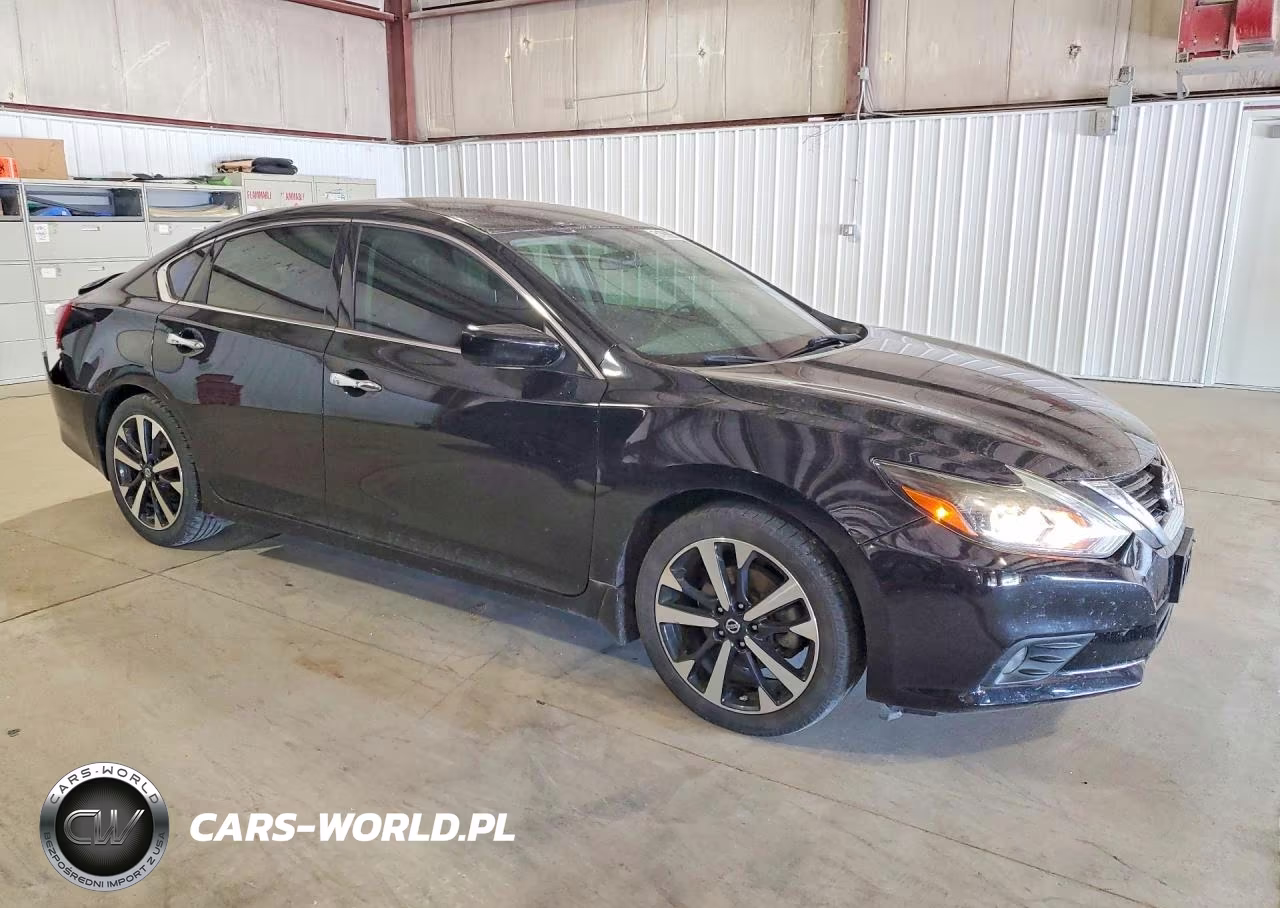 2018 Nissan Altima 2.5 Sr VIN:1N4AL3AP6JC139628 - 4