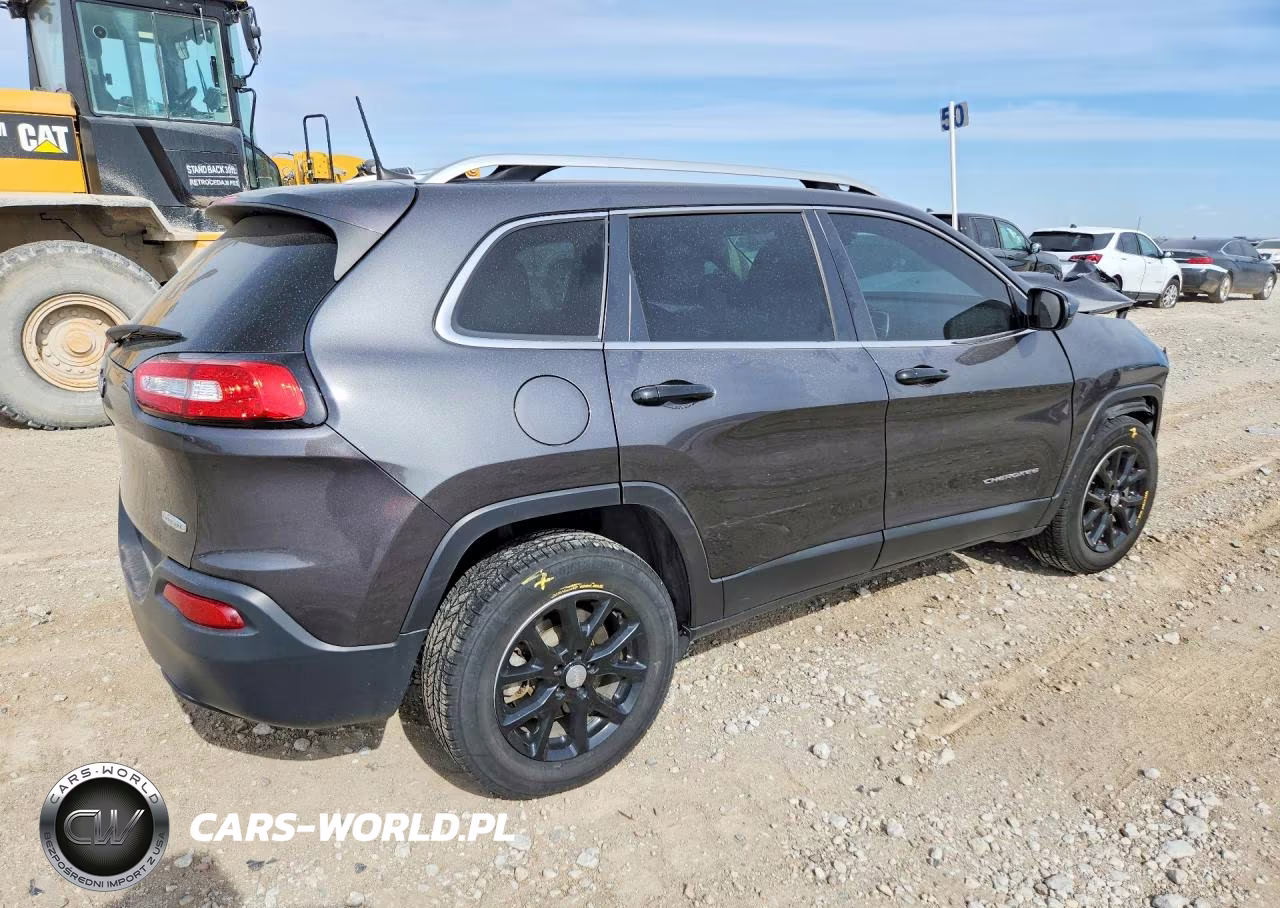 2016 Jeep Cherokee Latitude VIN:1C4PJMCB8GW220235 - 3