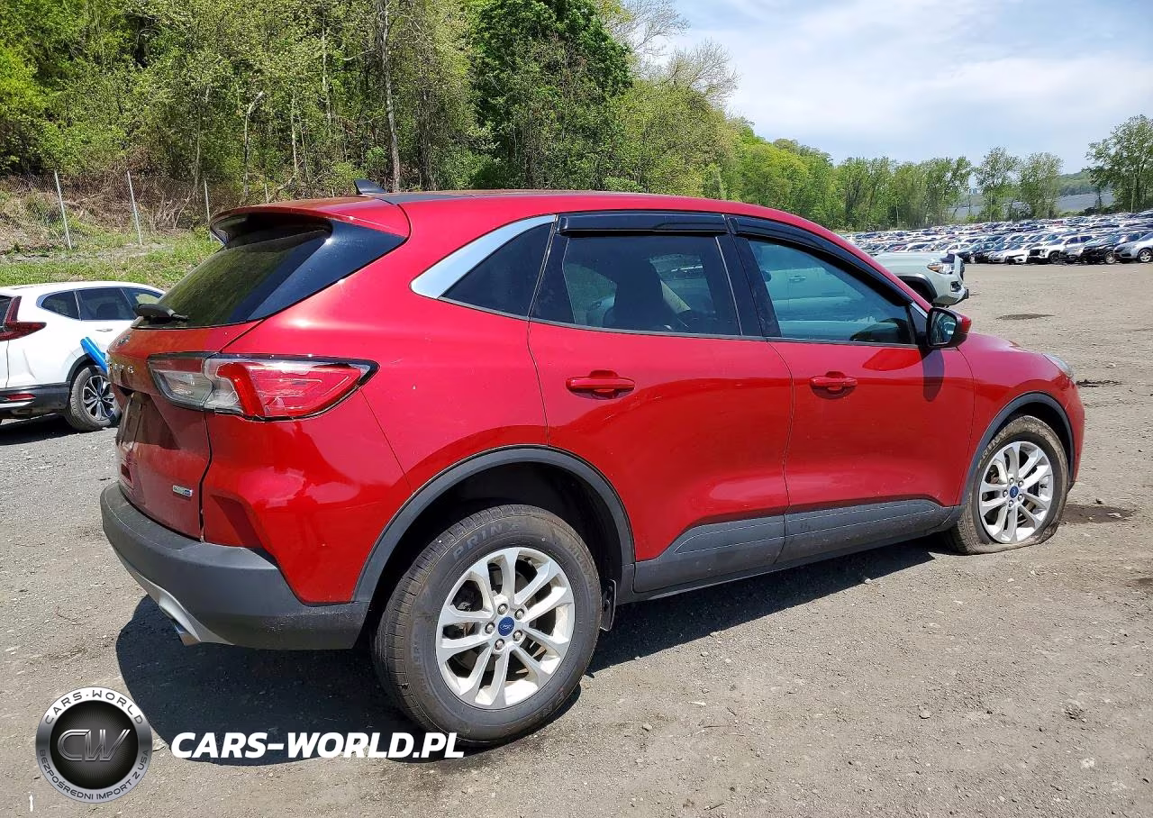 2020 Ford Escape Se VIN:1FMCU9G62LUB37613 - 3