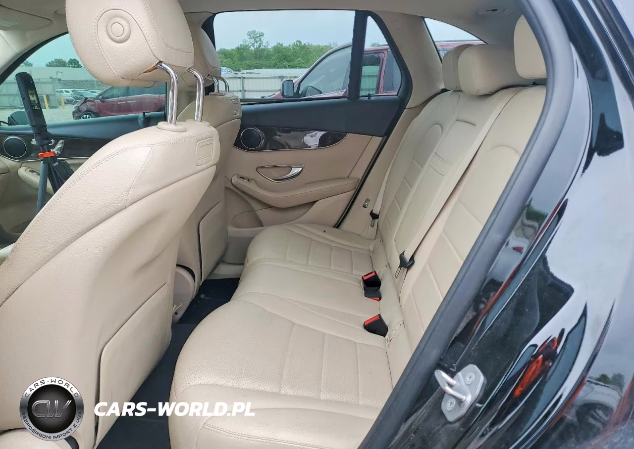 2018 Mercedes-Benz Glc 300 VIN:WDC0G4JB8JV112806 - 11