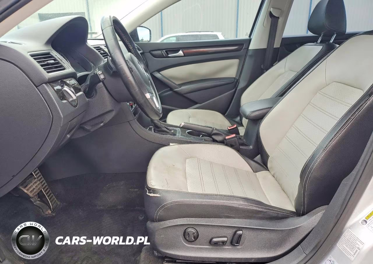 2015 Volkswagen Passat Se VIN:1VWBT7A37FC070679 - 7