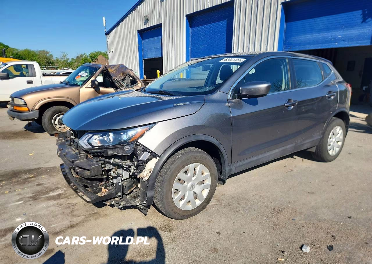 2020 Nissan Rogue Sport S