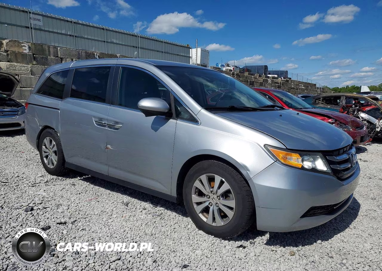 2016 Honda Odyssey Se VIN:5FNRL5H34GB088086 - 4