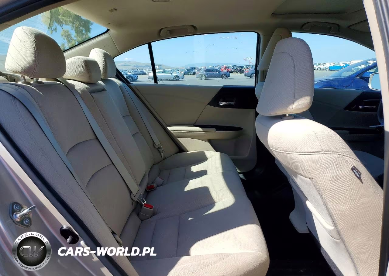2017 Honda Accord Ex VIN:1HGCR2F7XHA035655 - 10