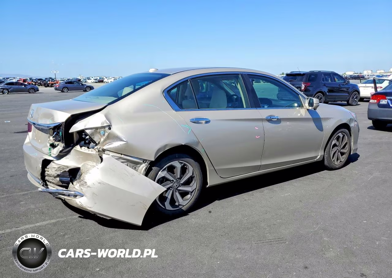 2017 Honda Accord Ex VIN:1HGCR2F7XHA035655 - 3