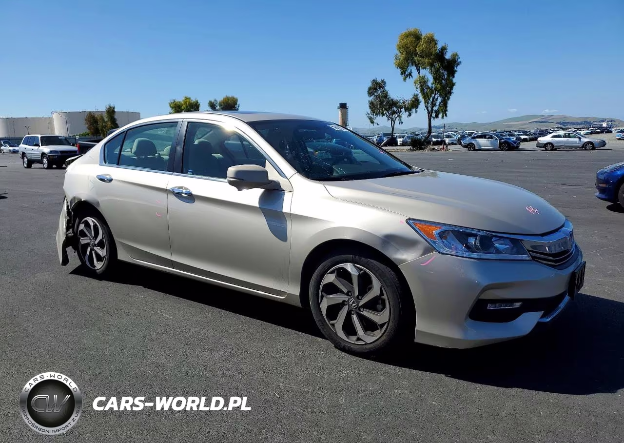 2017 Honda Accord Ex VIN:1HGCR2F7XHA035655 - 4