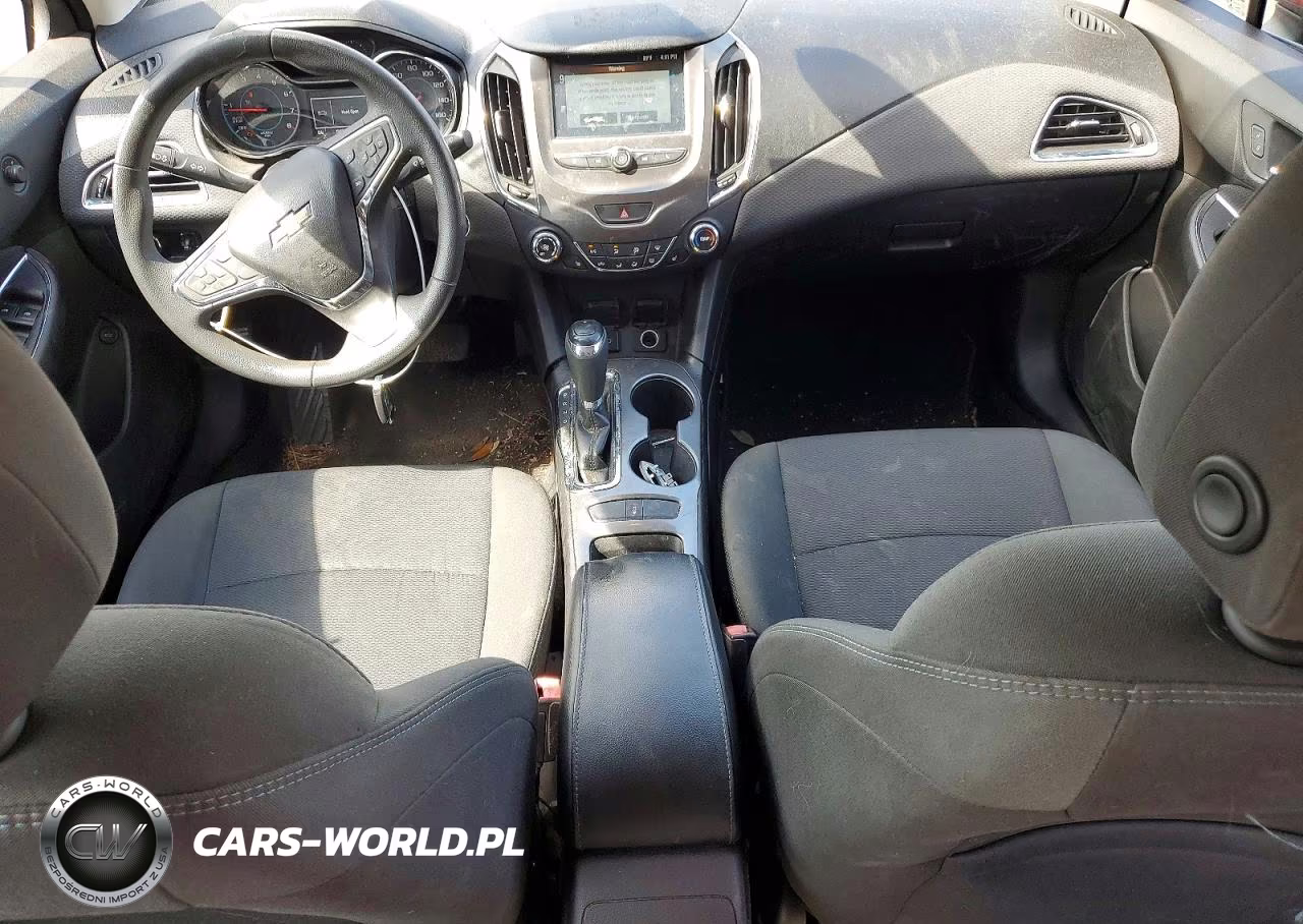 2017 Chevrolet Cruze Lt VIN:1G1BE5SM7H7228600 - 8
