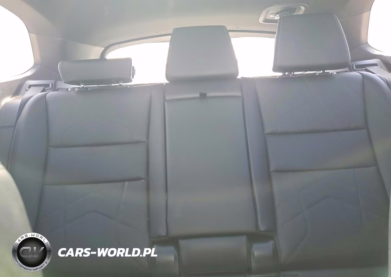2025 BMW X1 xDrive28I VIN:WBX73EF0XS5175603 - 10
