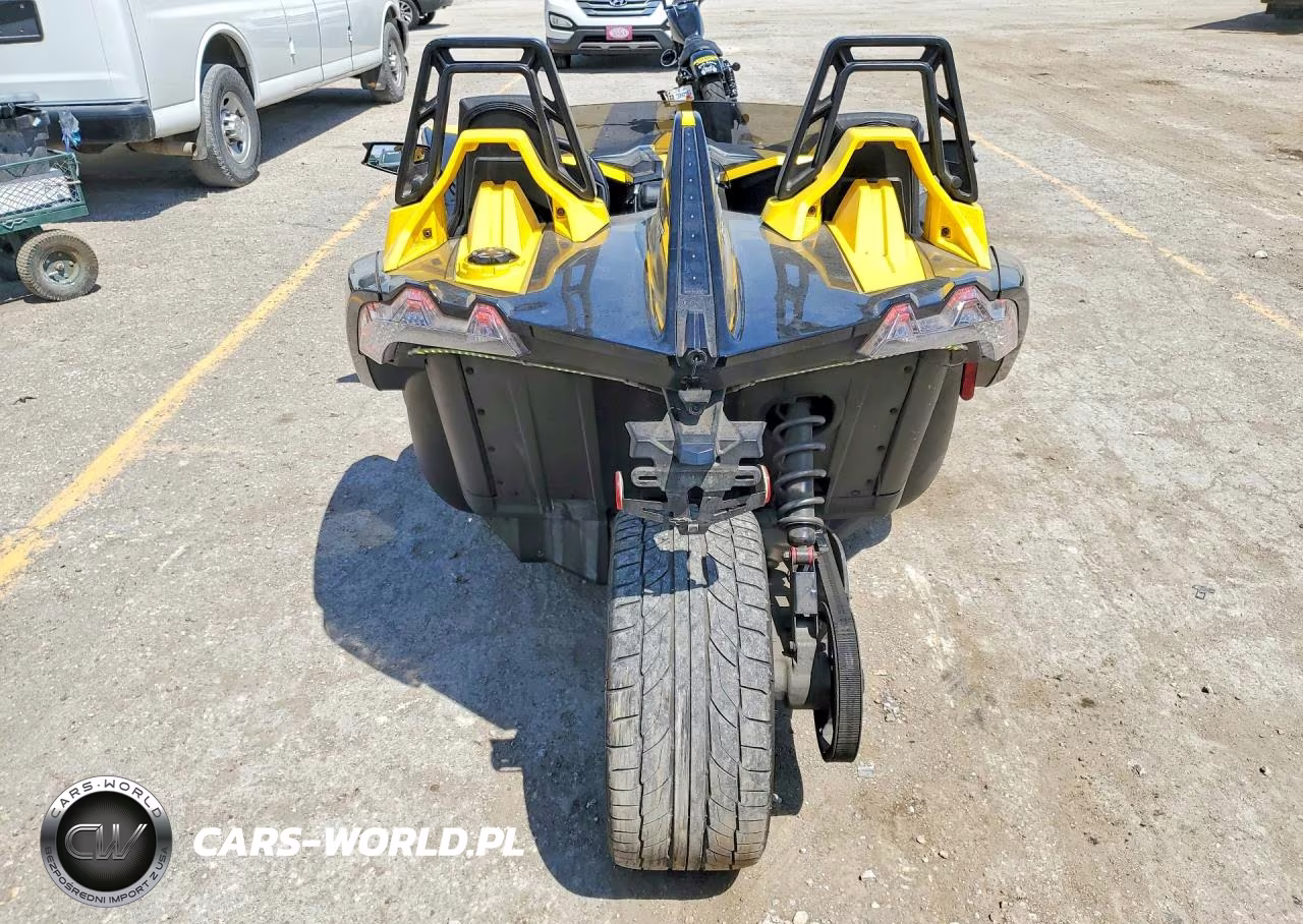2017 Polaris Slingshot VIN:57XAASFA9H8120428 - 4