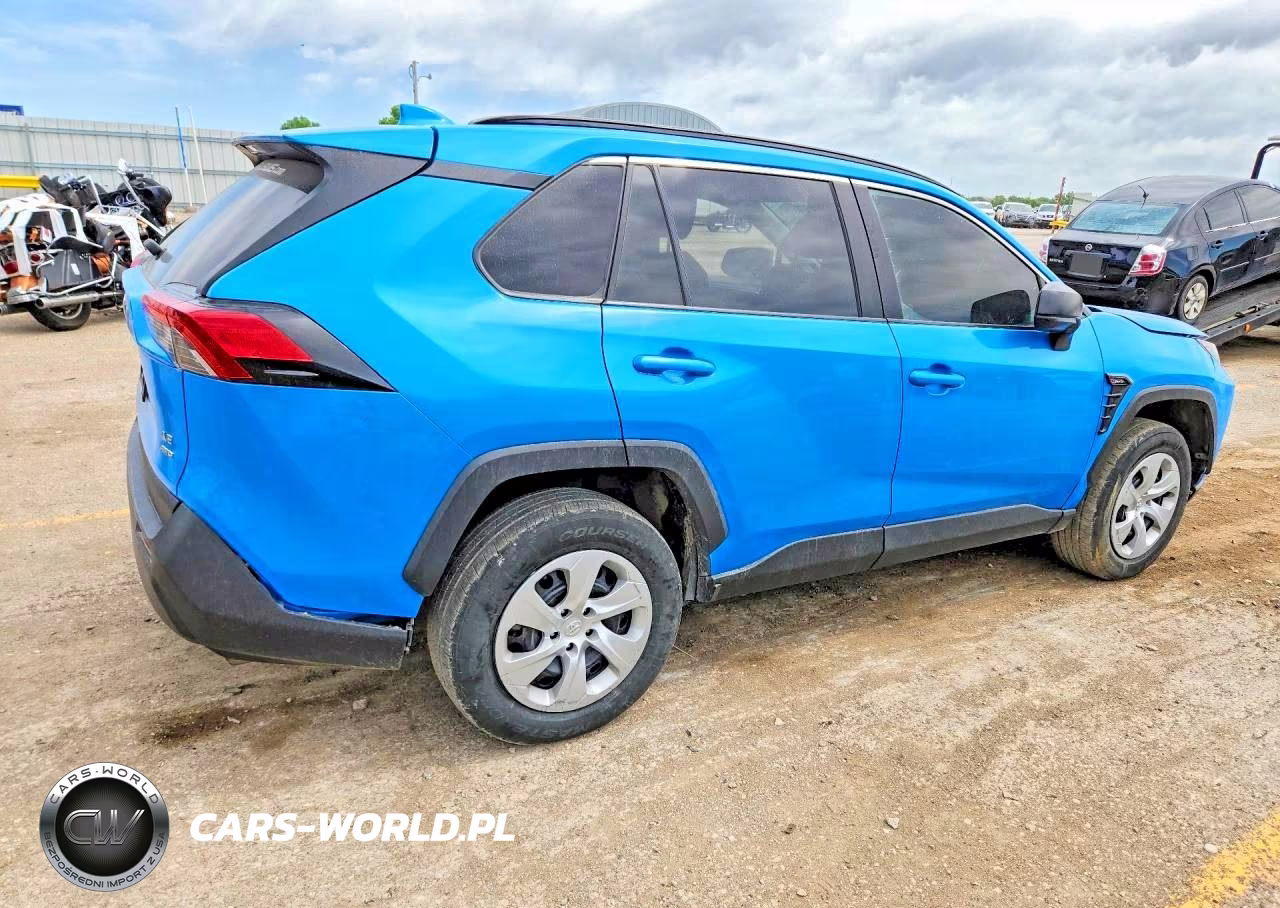 2019 Toyota Rav4 Le VIN:2T3F1RFV3KW081878 - 3