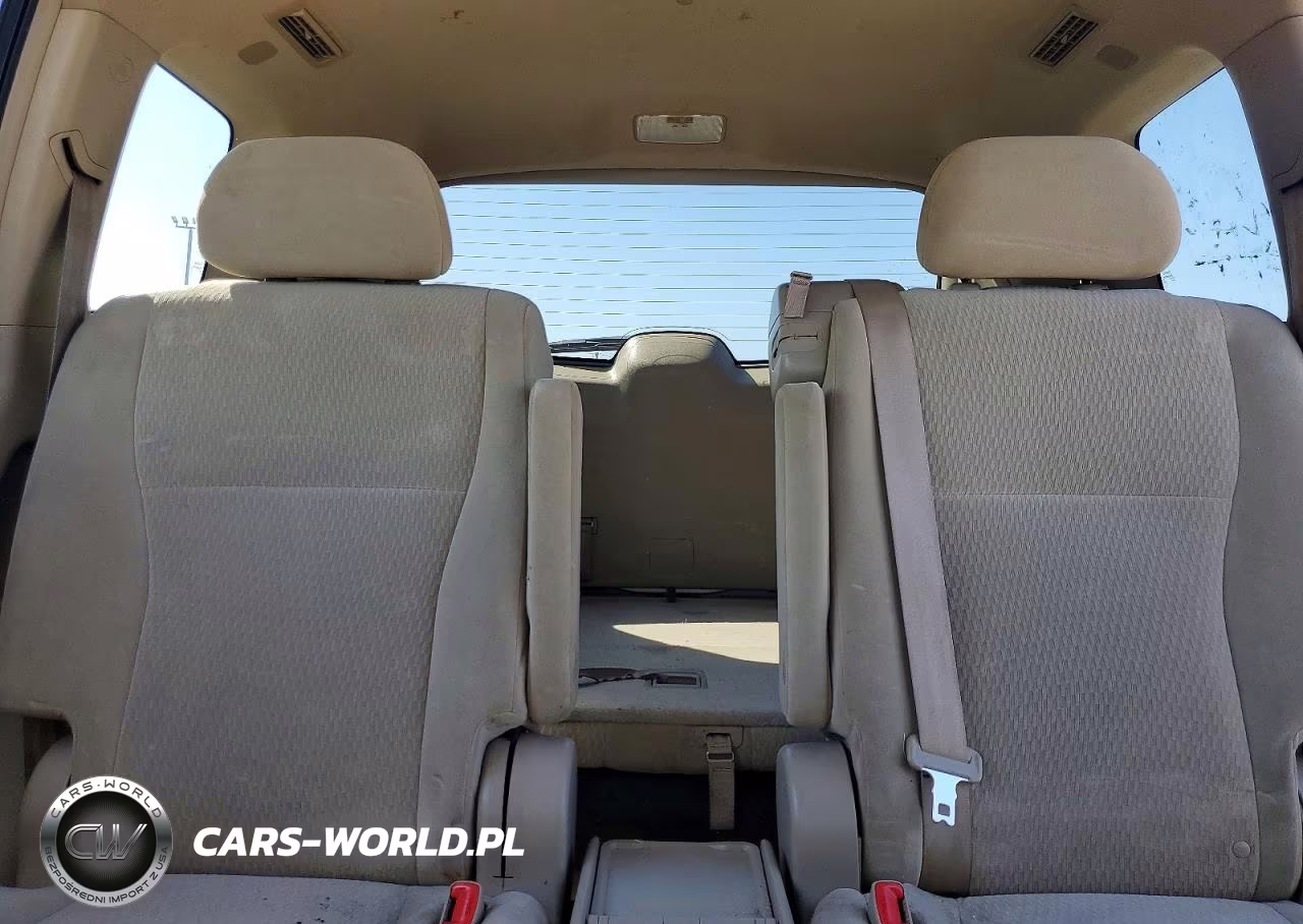 2010 Toyota Highlander Base VIN:5TDZK3EH0AS001990 - 10