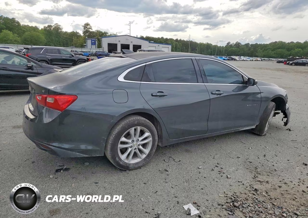 2018 Chevrolet Malibu Lt VIN:1G1ZD5ST5JF106810 - 3