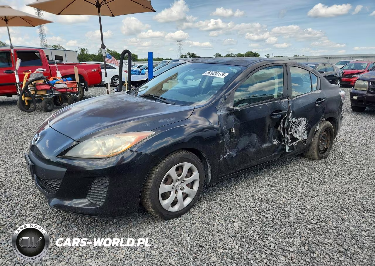 2013 Mazda 3 I