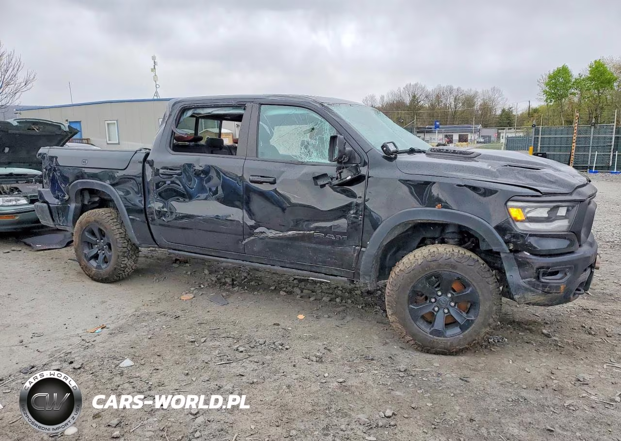 2019 Ram 1500 Rebel VIN:1C6SRFLT5KN778427 - 4