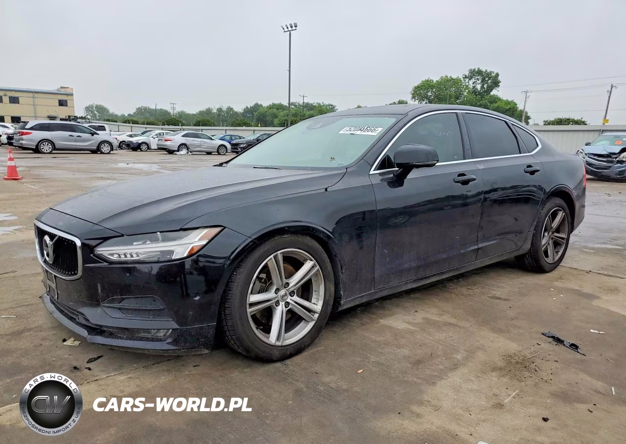 2017 Volvo S90 T5 Momentum – zdjęcie 1 z 12