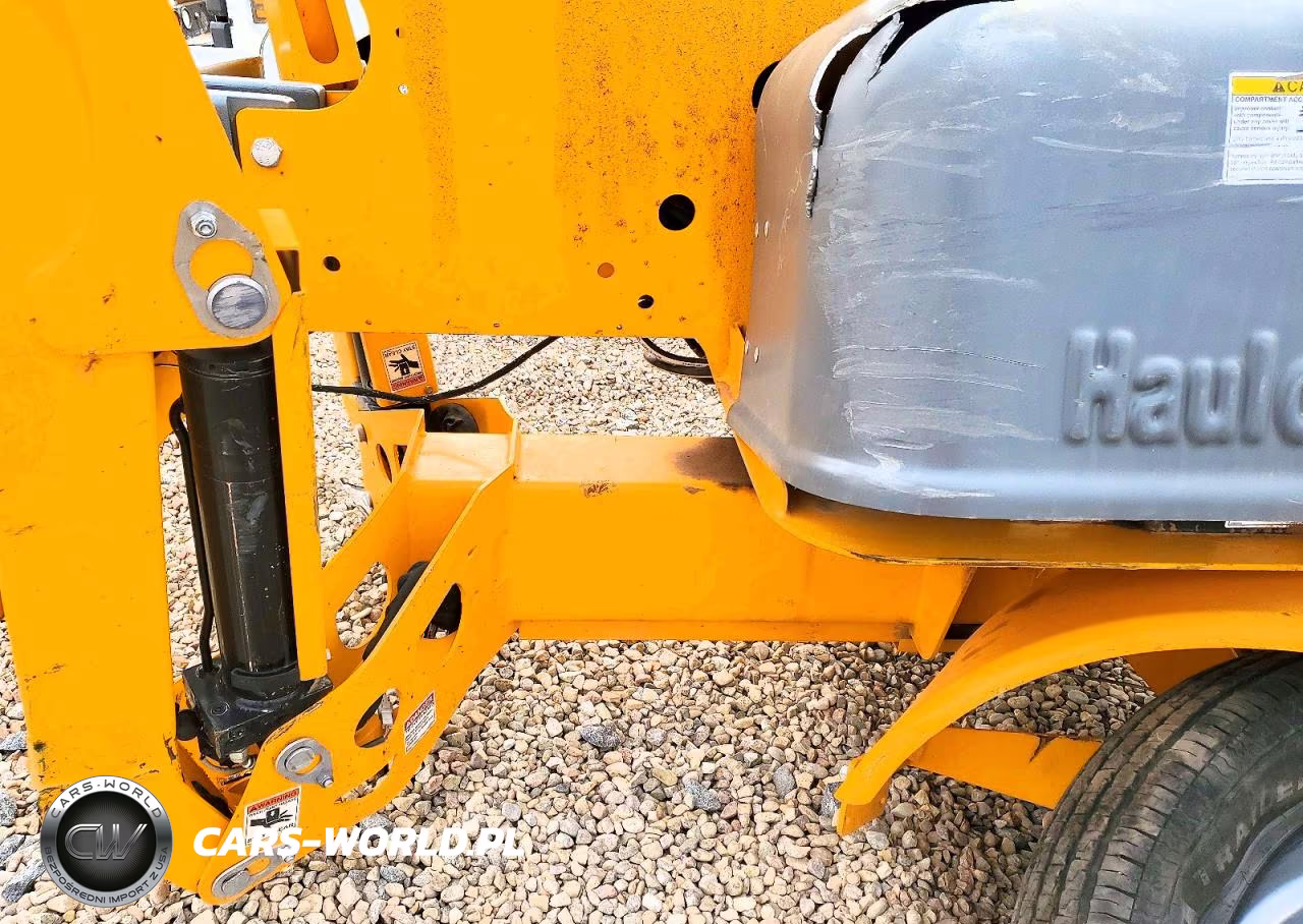 2023 Haulotte 3632T Boom Lift VIN:5CUTE2215PA000136 - 6