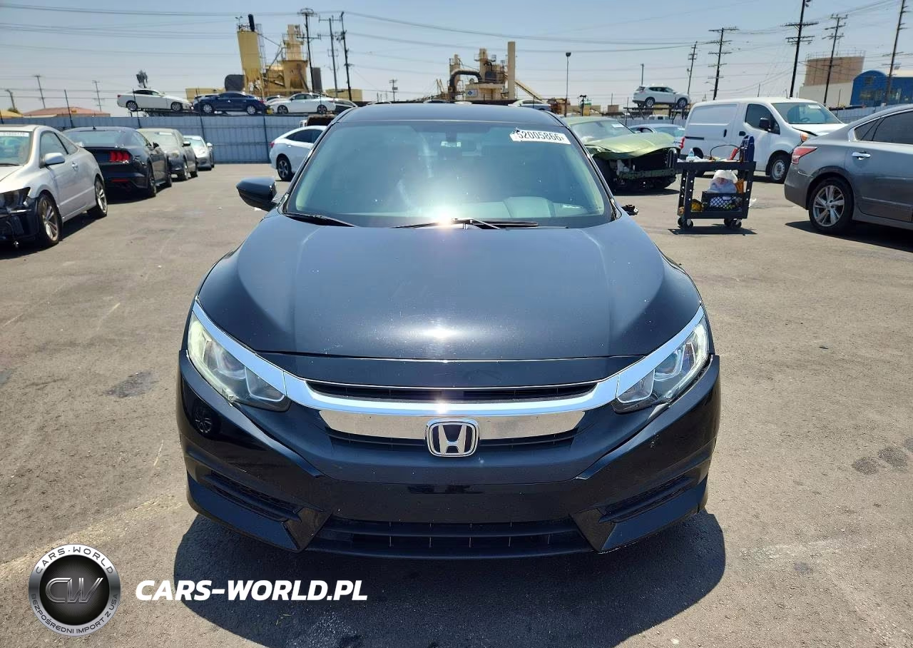 2018 Honda Civic Lx VIN:2HGFC2F50JH562754 - 5