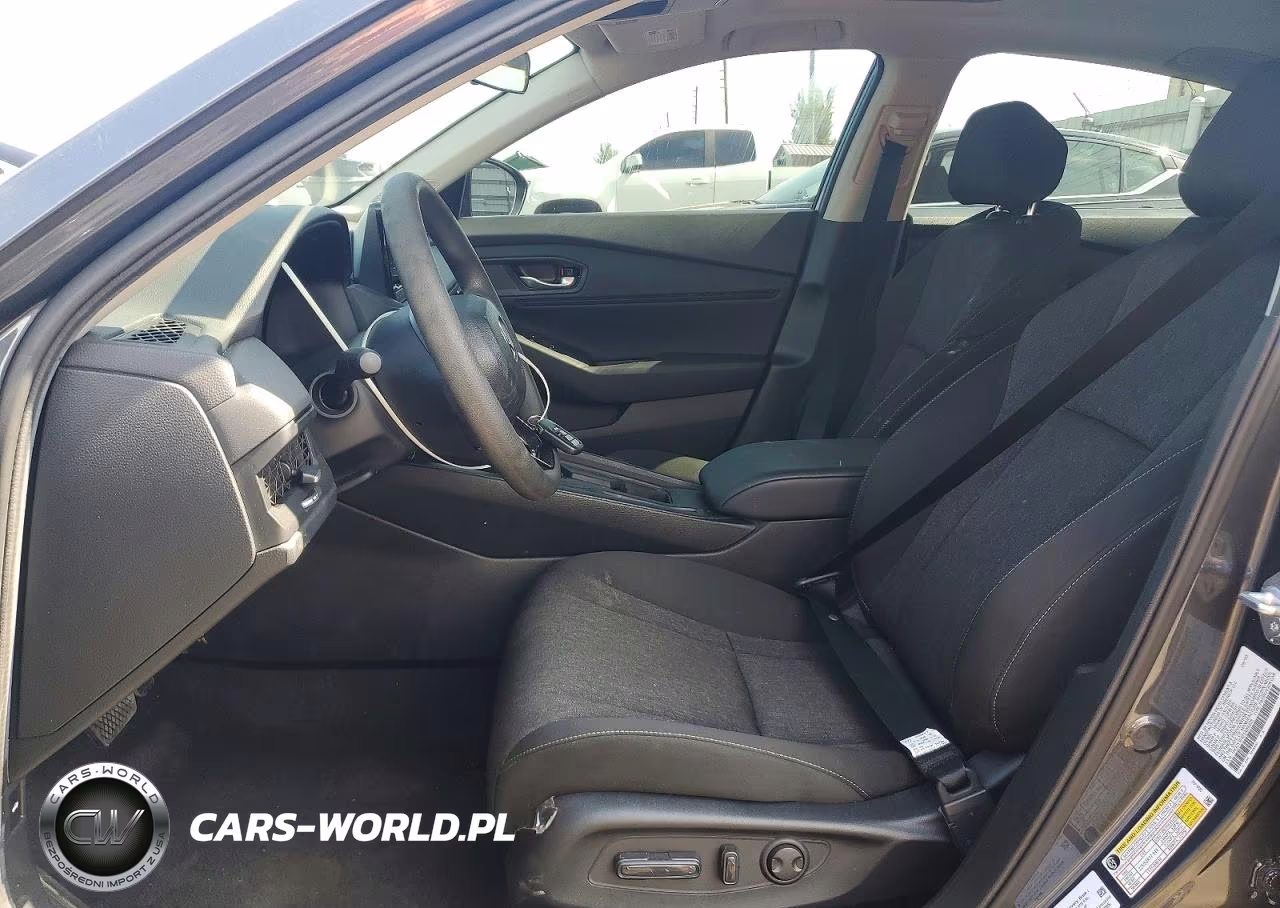 2025 Honda Accord Se VIN:1HGCY1F42SA066828 - 7