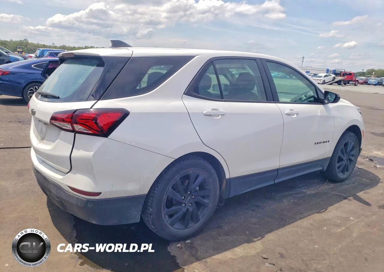 2024 Chevrolet Equinox Ls VIN:3GNAXHEG8RL278477 - 3