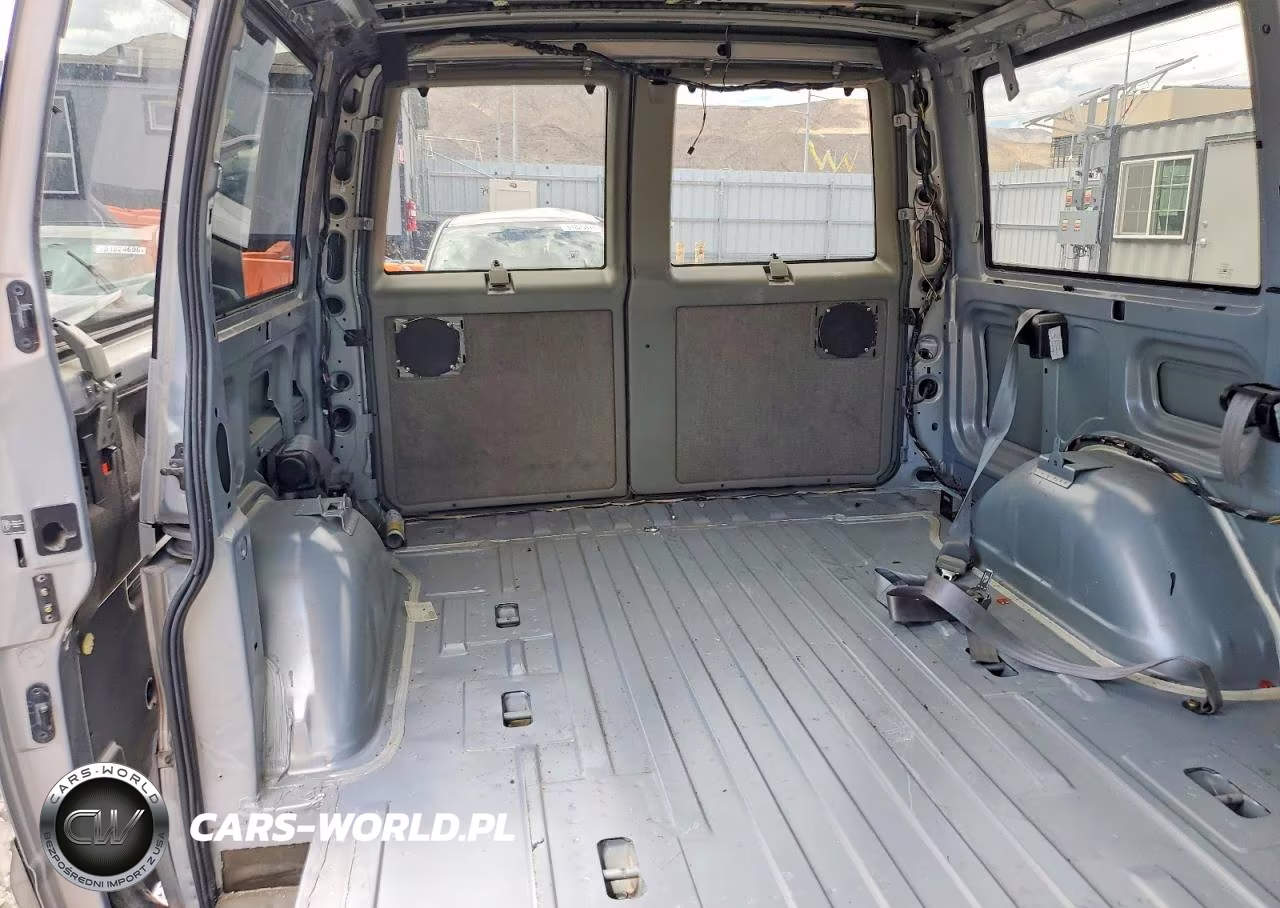 2000 Chevrolet Astro VIN:1GNDM19W2YB134051 - 10