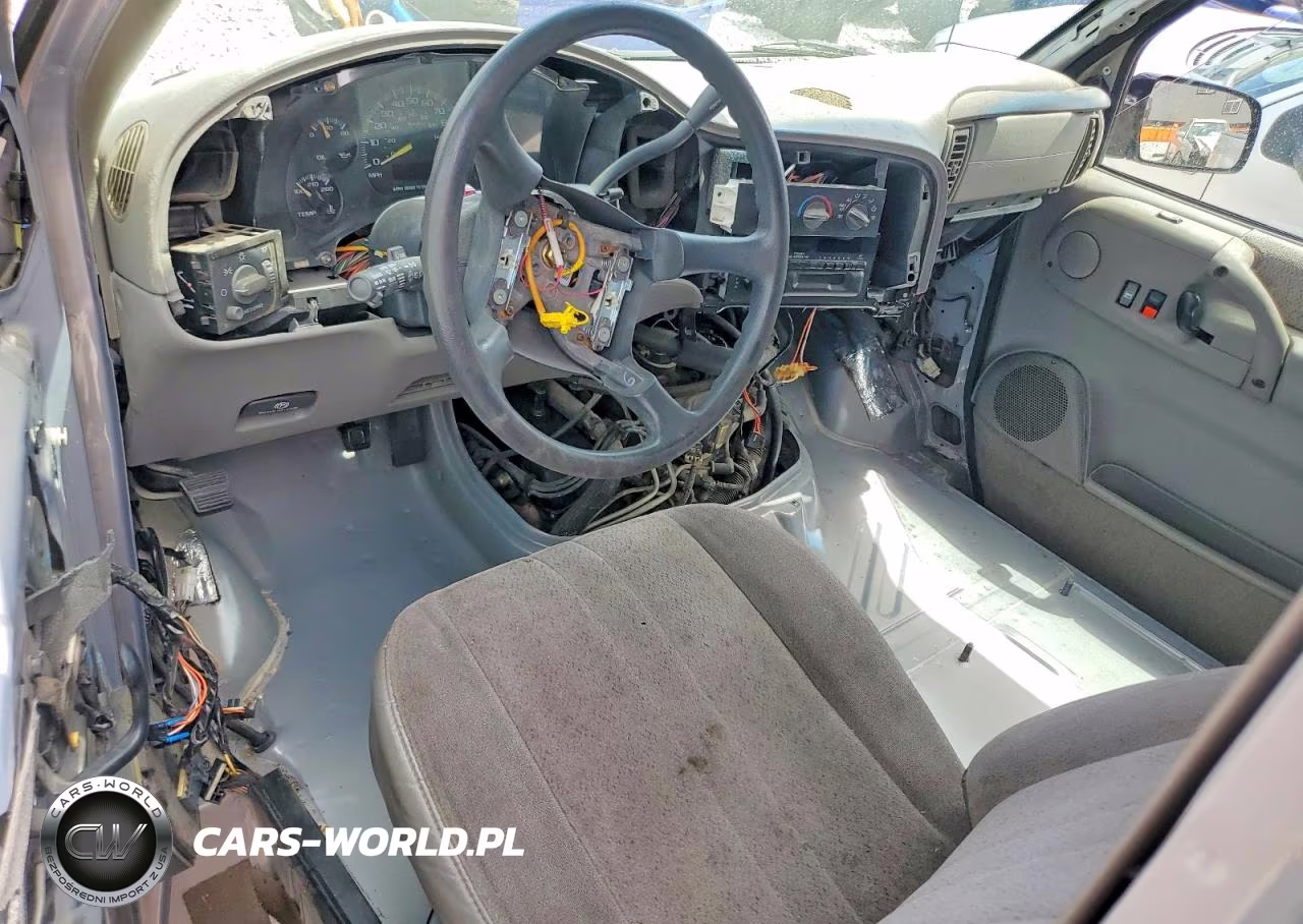 2000 Chevrolet Astro VIN:1GNDM19W2YB134051 - 8