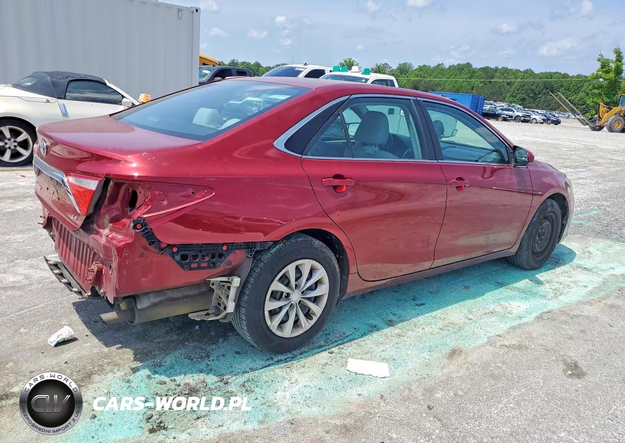 2016 Toyota Camry Le VIN:4T1BF1FKXGU519352 - 3