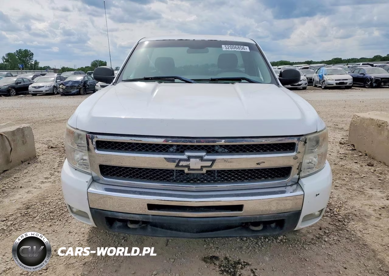2013 Chevrolet Silverado K1500 VIN:1GCNKPEA1DZ151926 - 5