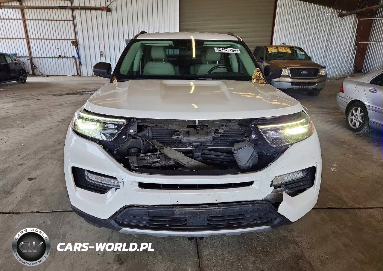 2020 Ford Explorer Xlt VIN:1FMSK8DHXLGA63423 - 5