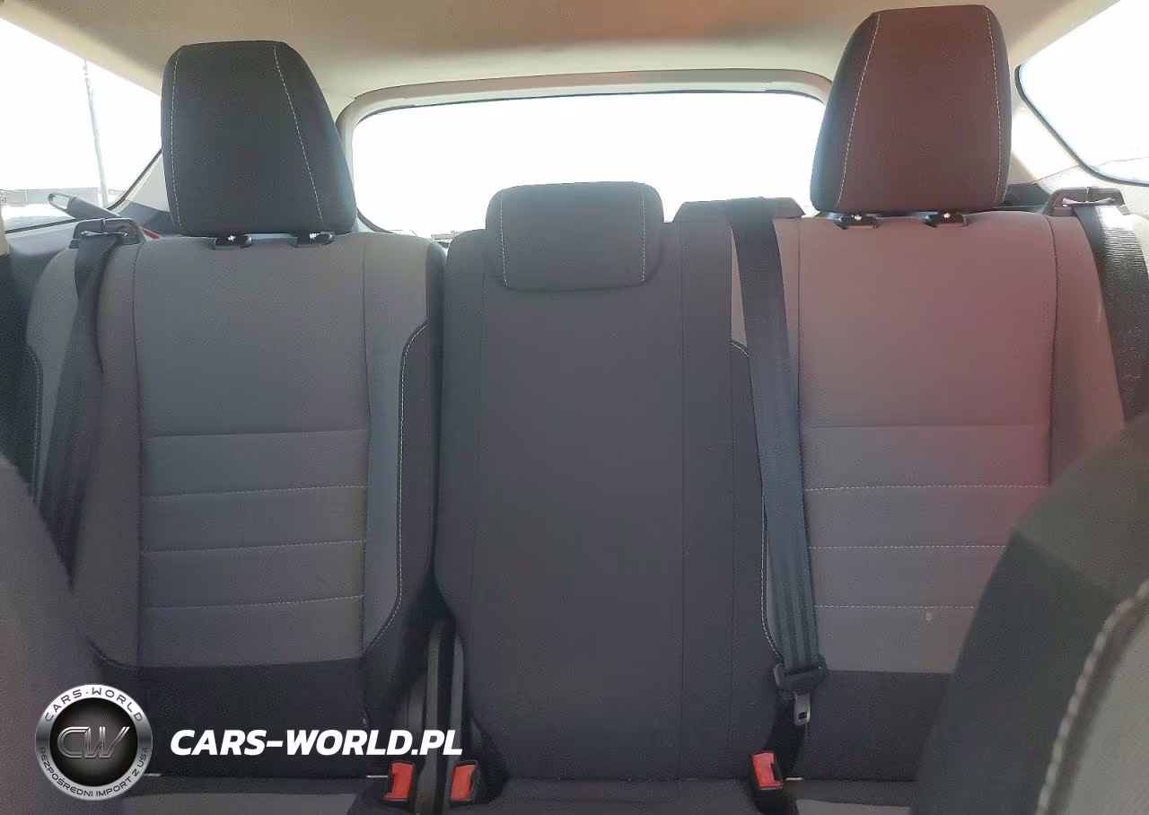 2017 Ford Escape S VIN:1FMCU0F77HUE25611 - 10