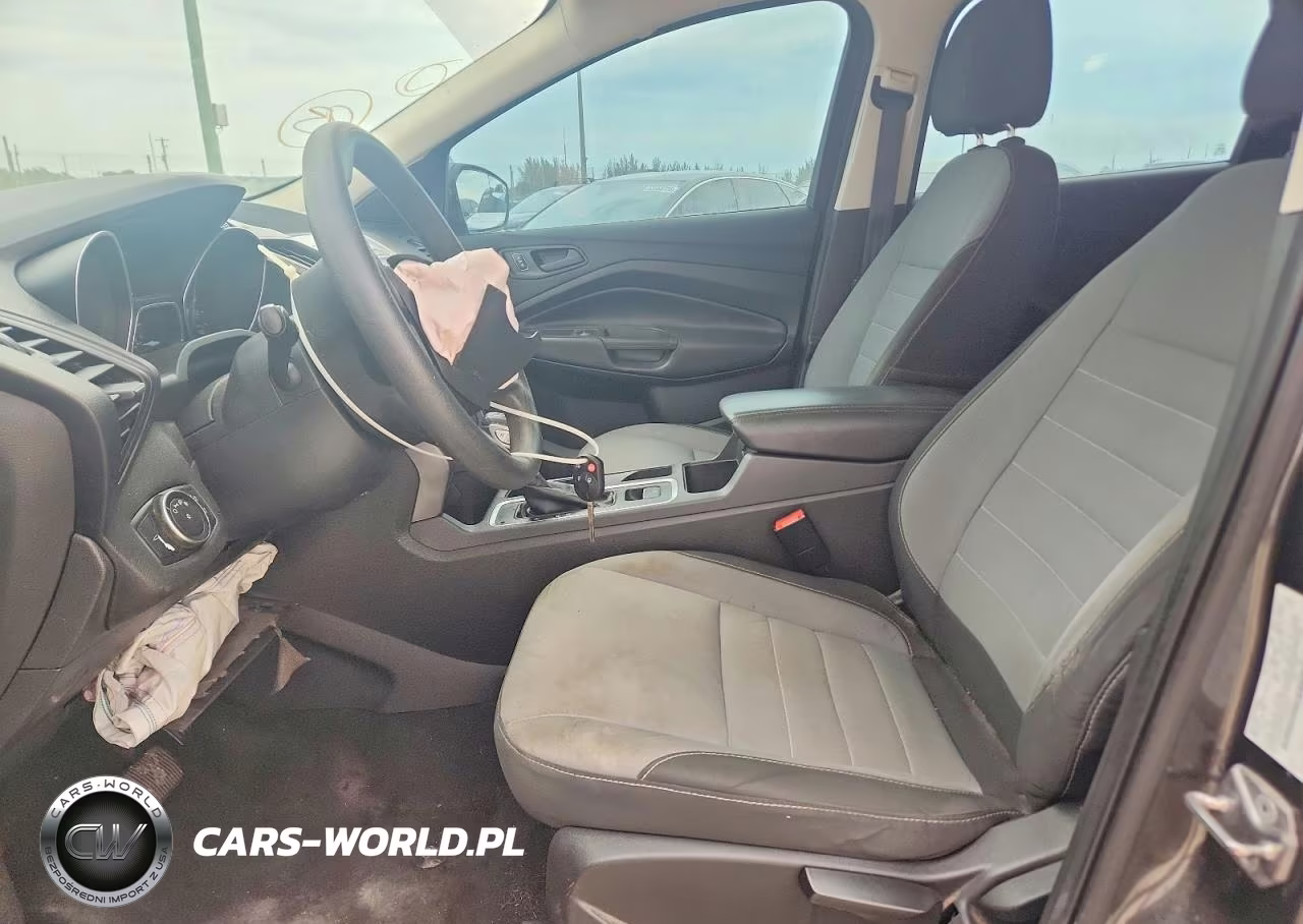2017 Ford Escape S VIN:1FMCU0F77HUE25611 - 7