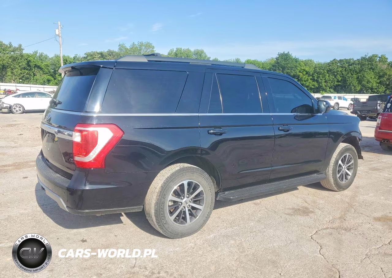 2018 Ford Expedition Xlt VIN:1FMJU1HT6JEA13526 - 3