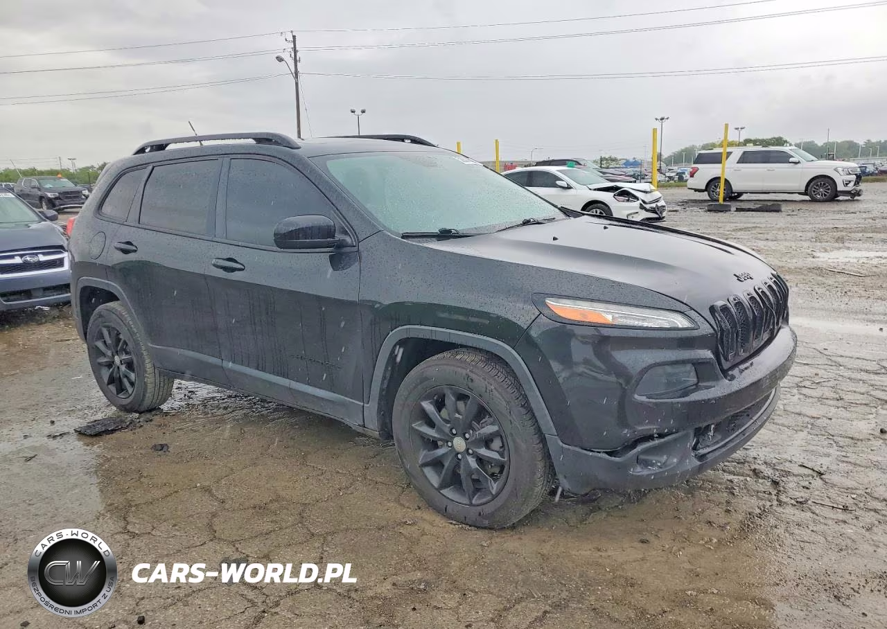 2014 Jeep Cherokee Latitude VIN:1C4PJMCS1EW297848 - 4
