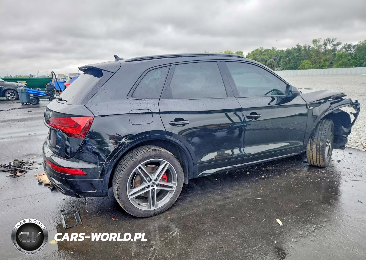 2025 Audi Q5 E Premium Plus 55 VIN:WA1E2AFY8S2040864 - 3