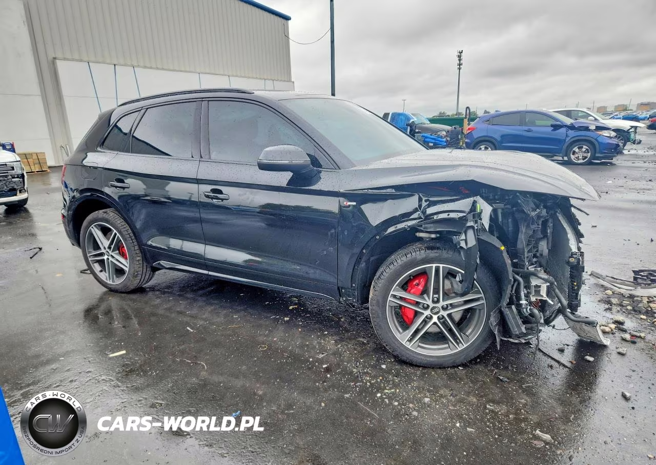 2025 Audi Q5 E Premium Plus 55 VIN:WA1E2AFY8S2040864 - 4