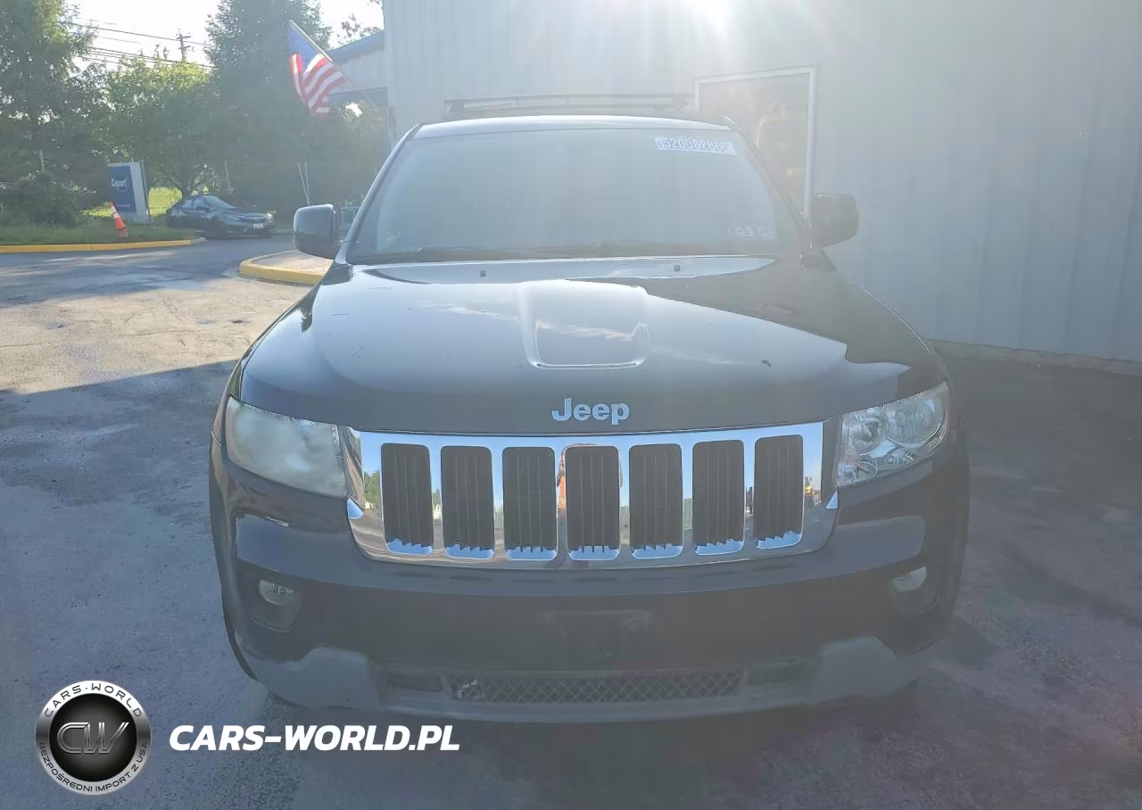 2011 Jeep Grand Cherokee Laredo VIN:1J4RR4GG2BC657630 - 5