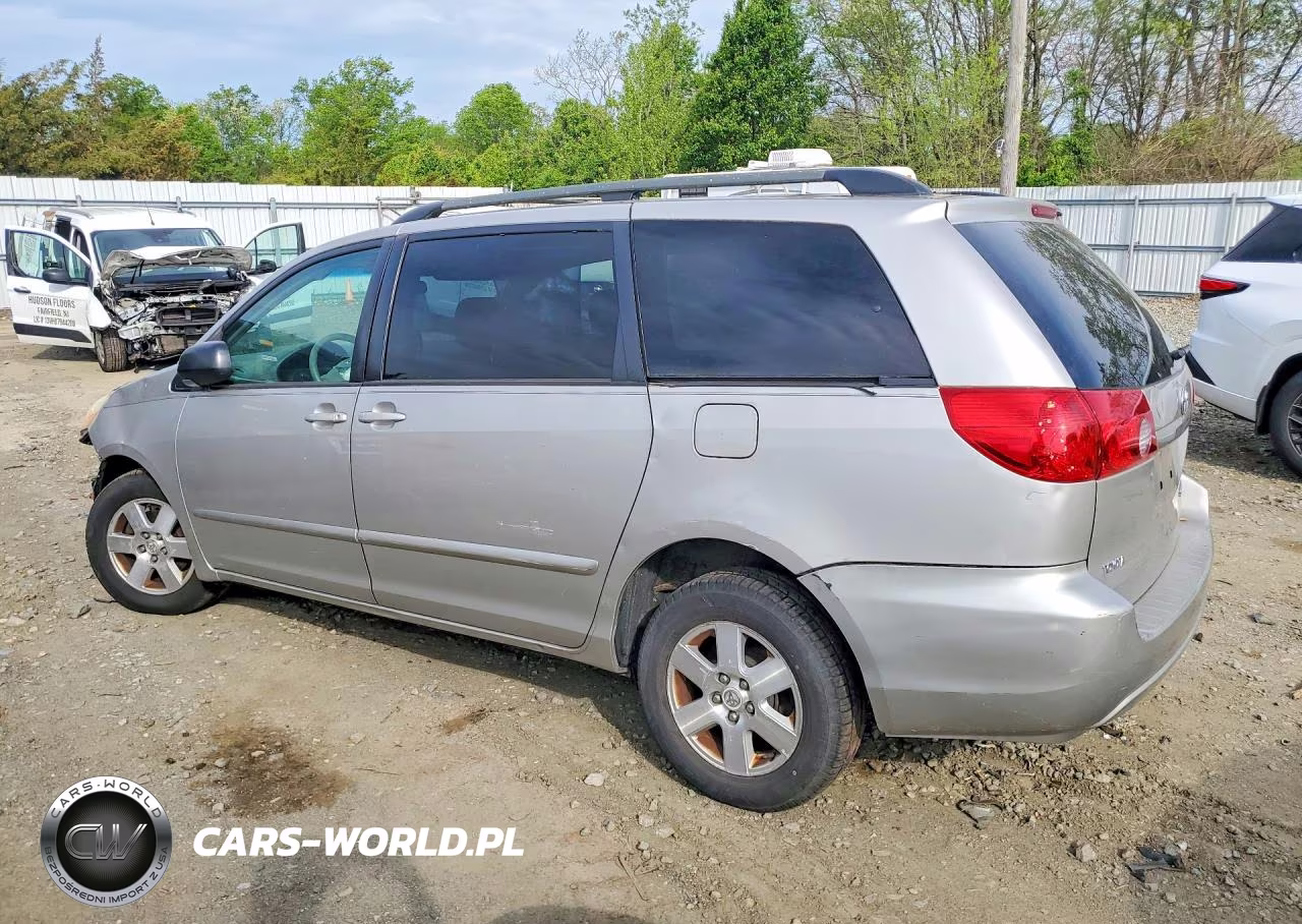 2007 Toyota Sienna Le 8-Passenger VIN:5TDZK23C97S044282 - 2