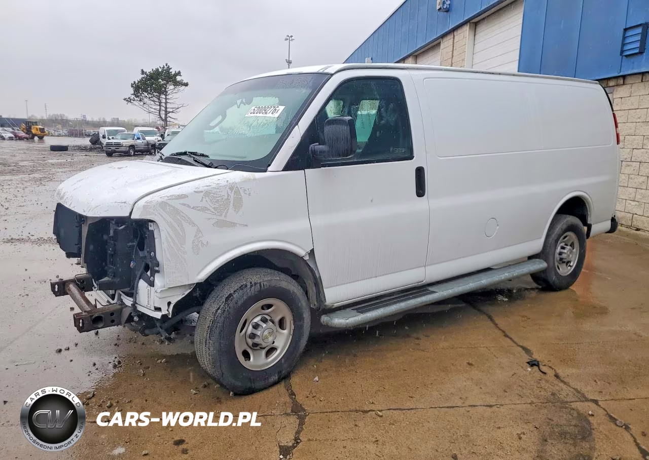 2022 Chevrolet Express G2500