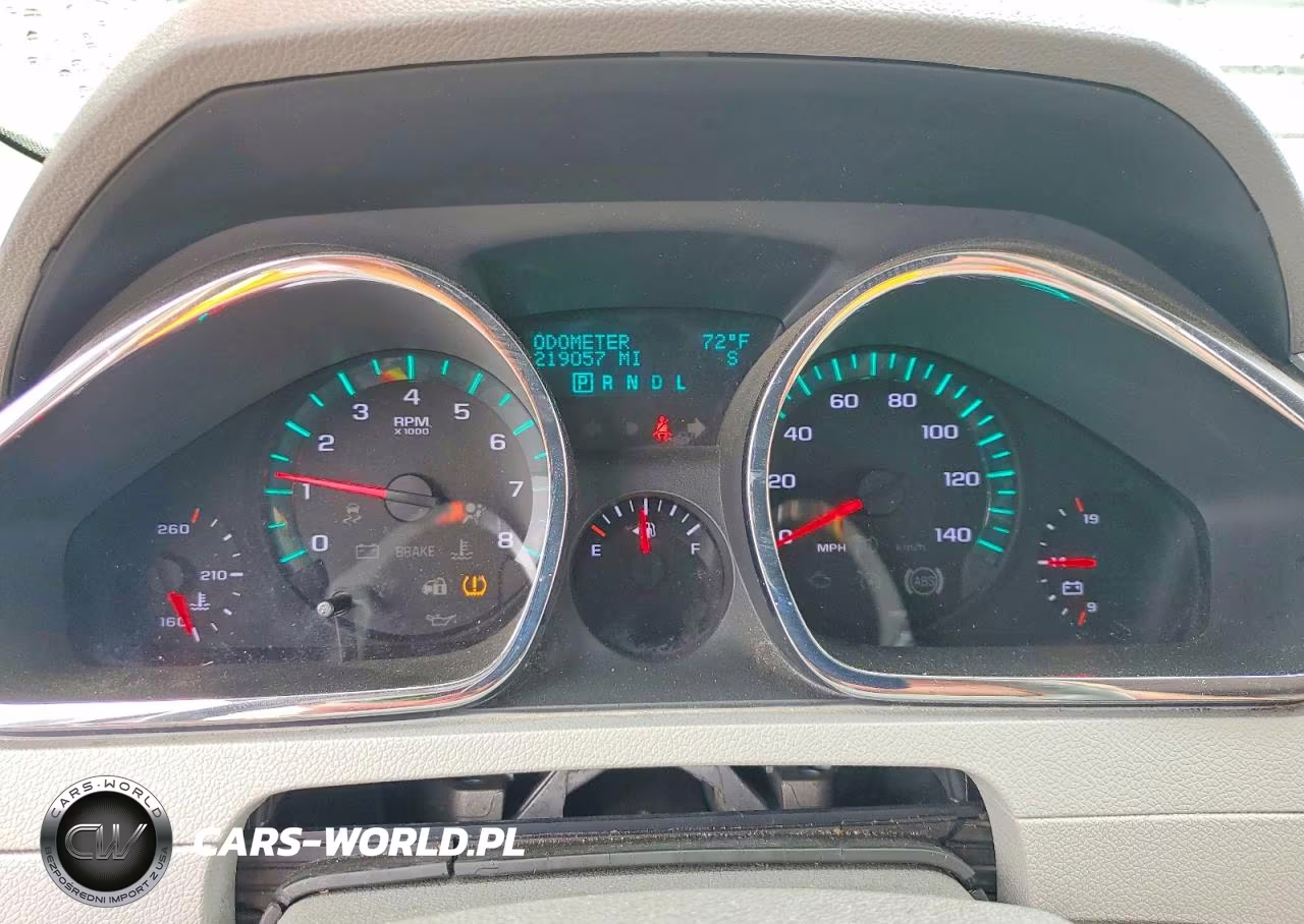 2011 Chevrolet Traverse Lt VIN:1GNKRJED4BJ193435 - 9