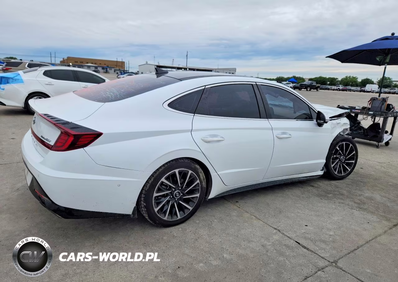 2021 Hyundai Sonata Limited VIN:5NPEH4J28MH063782 - 3