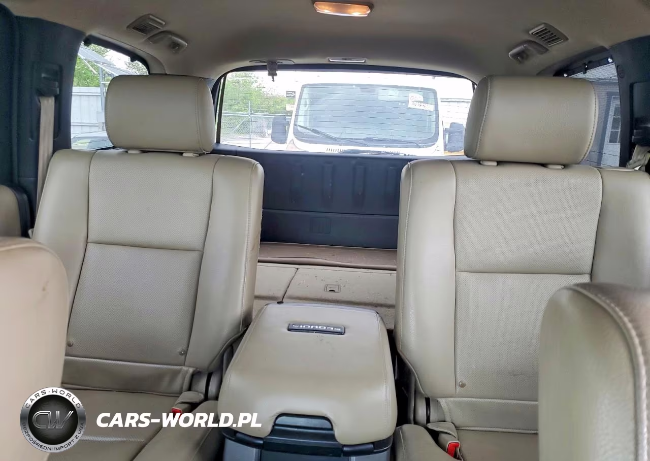 2014 Toyota Sequoia Platinum VIN:5TDDW5G16ES096331 - 10