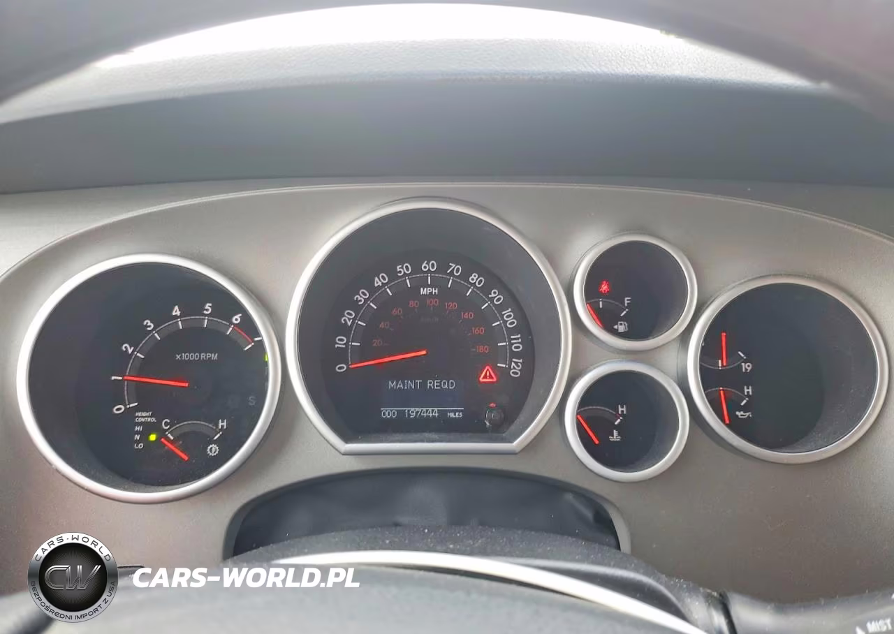 2014 Toyota Sequoia Platinum VIN:5TDDW5G16ES096331 - 9