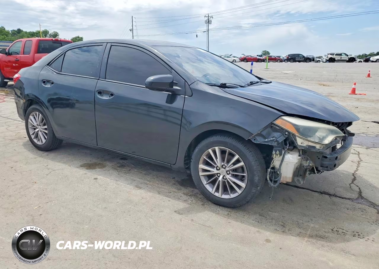 2015 Toyota Corolla Le Plus VIN:5YFBURHE4FP185217 - 4