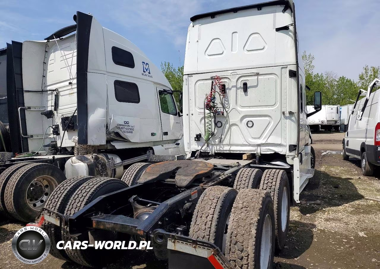 2024 Freightliner Cascadia 126 Semi Truck VIN:3AKJHHDR8RSUM8855 - 4