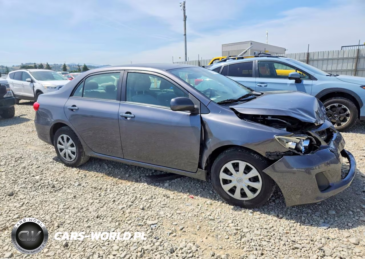 2011 Toyota Corolla Le VIN:JTDBU4EE2BJ099653 - 4