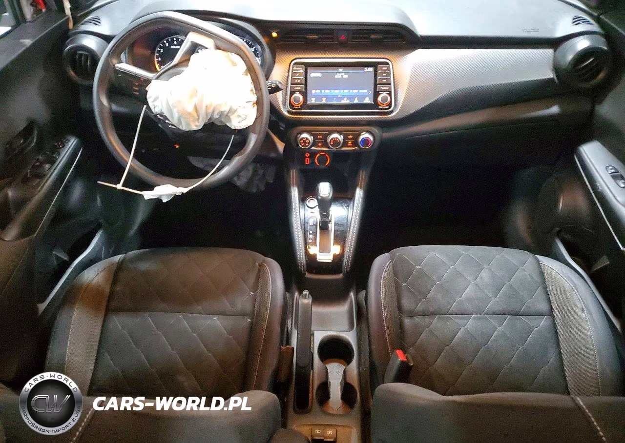 2019 Nissan Kicks S VIN:3N1CP5CU1KL539689 - 8